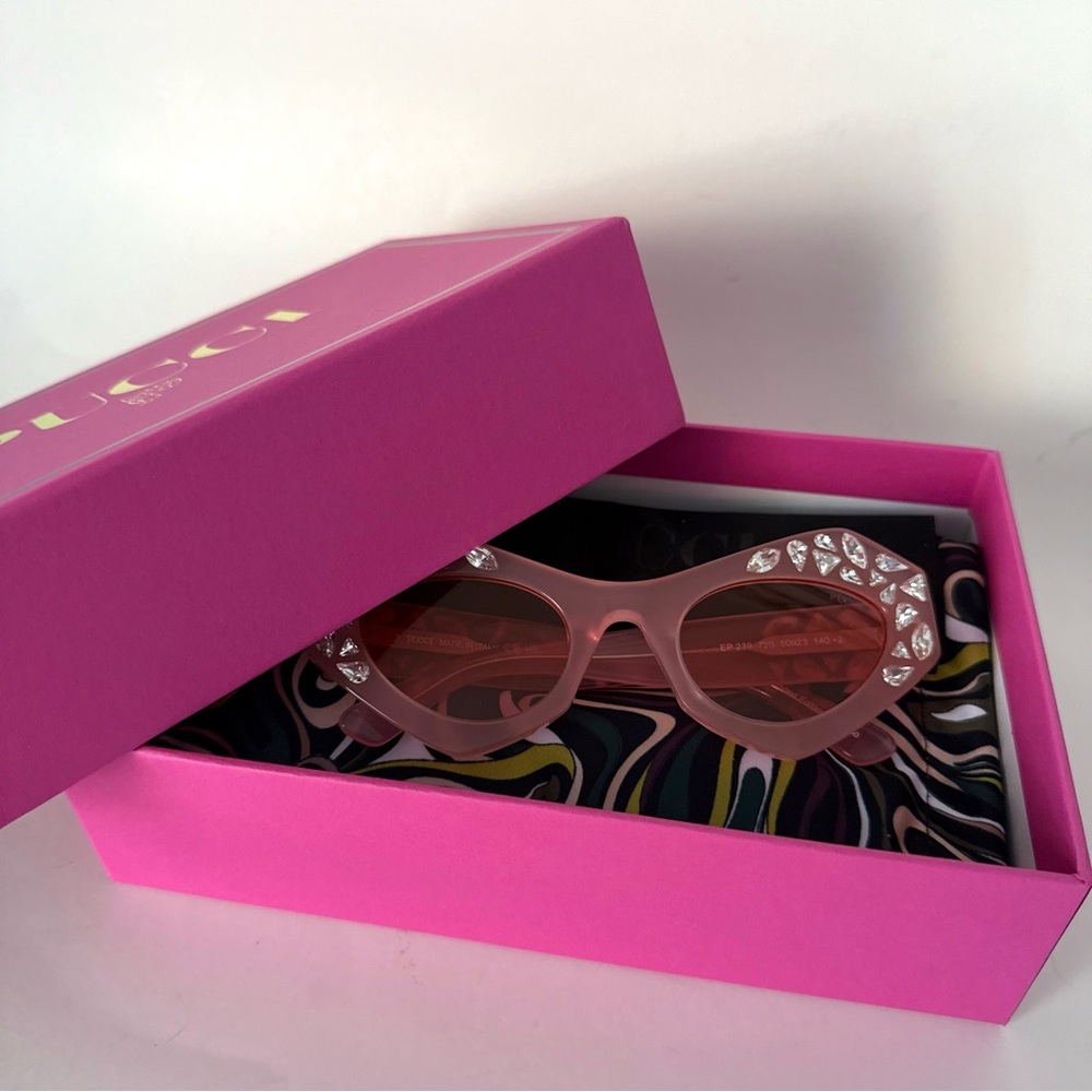 NEW Emilio PUCCI Limited Edition Pink Crystal Embellished Cat Eye Sunglasses - Picture 9 of 16